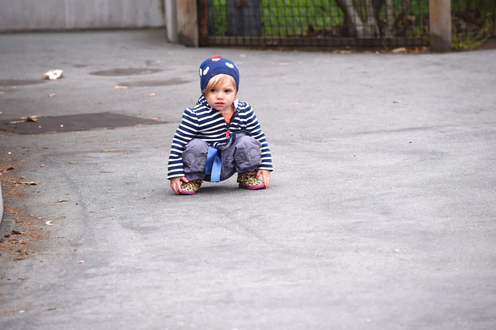 boy-crouching